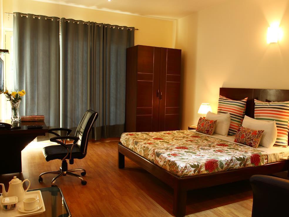 Perch Arbor-Golf Course Road Hotel Gurgaon Exterior photo